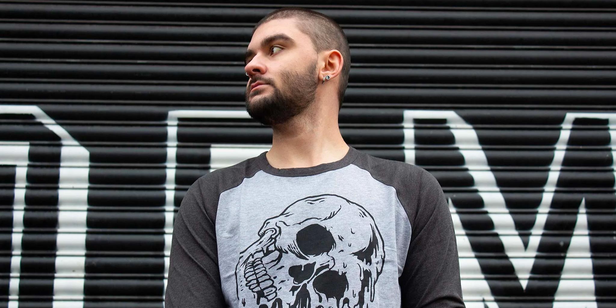 No Fit State Co. Skull Raglan T-Shirt